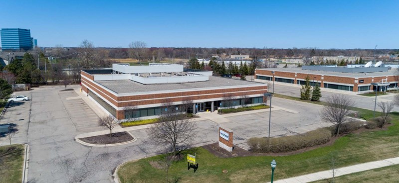 26495 American Drive, Southfield